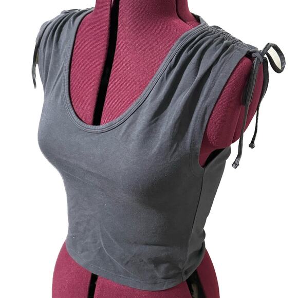 AMERICAN EAGLE AE Cinch Shoulder Smooth Knit Sleeveless Tank Tee Cropped NWOT S - Picture 2 of 7